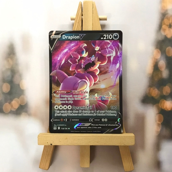 Thẻ hình Pokemon Drapion V 118/196 - Lá bài Sword & Shield: Lost Origin Ultra Rare tiếng Anh chính hãng ảnh 3