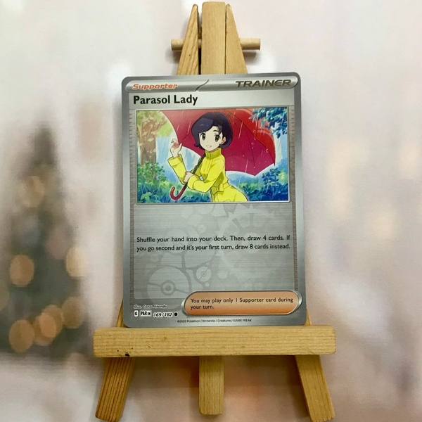 Thẻ hình Pokemon Parasol Lady 169/182 - Lá bài lẻ Paradox Rift Common Reverse Holo tiếng Anh chính hãng ảnh 4