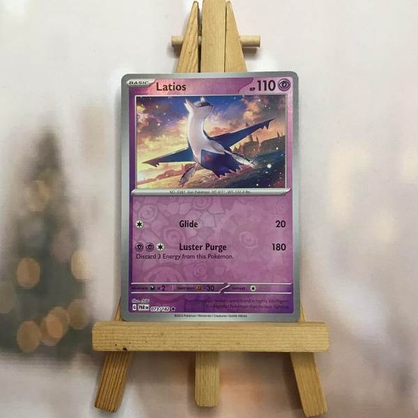Thẻ hình Pokemon Latios 073/182 - Lá bài lẻ Paradox Rift Holo Rare Reverse Holo tiếng Anh chính hãng
