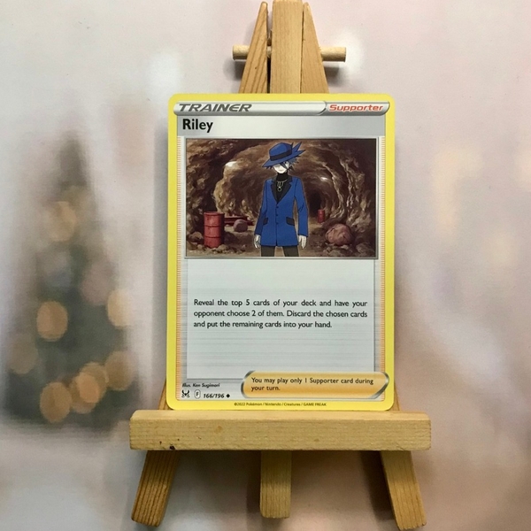 Thẻ hình Pokemon Riley 166/196 - Lá bài Sword & Shield: Lost Origin Uncommon Reverse Holo tiếng Anh chính hãng