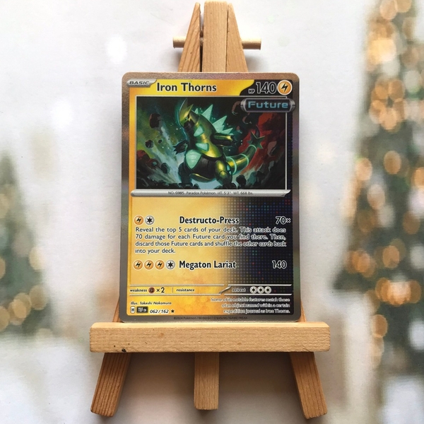 Thẻ hình Pokemon Iron Thorns 062/162 - Lá bài lẻ Temporal Forces Holo Rare Reverse Holo tiếng Anh chính hãng