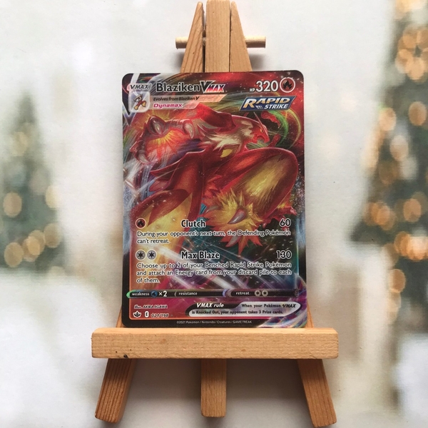 Thẻ hình Pokemon Blaziken VMAX 021/198 - Lá bài lẻ Ultra Rare tiếng Anh chính hãng