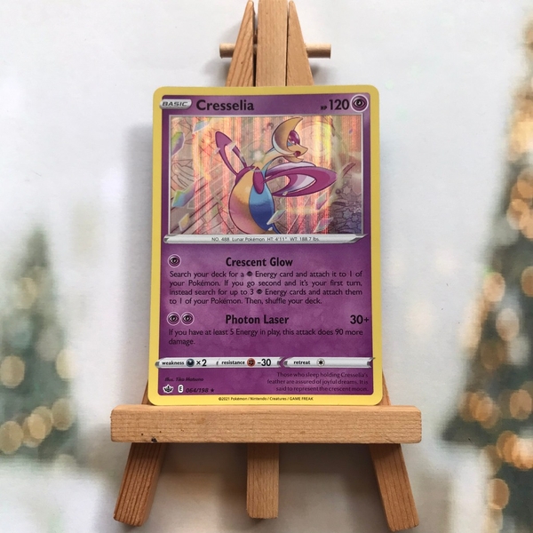 Thẻ hình Pokemon Cresselia 064/198 - Lá bài lẻ Sword & Shield: Chilling Reign Holo Rare tiếng Anh chính hãng