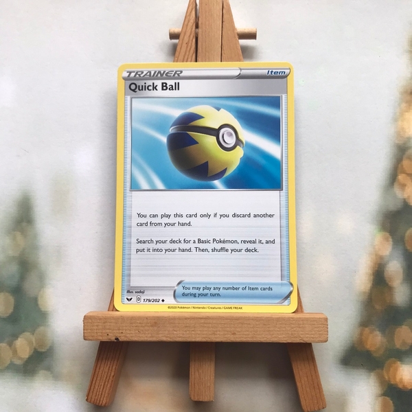 Thẻ hình Pokemon Quick Ball 179/202 - Lá bài lẻ Sword & Shield Base Set Uncommon tiếng Anh chính hãng