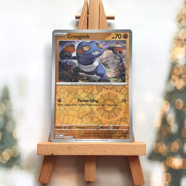 Thẻ hình Pokemon Croagunk 114/193 - Lá bài lẻ Scarlet & Violet: Paldea Evolved Common Reverse Holo tiếng Anh chính hãng