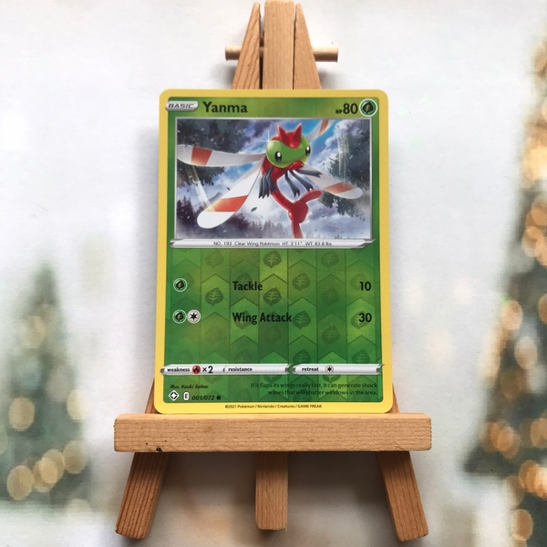 Thẻ hình Pokemon Yanma 001/072 - Lá bài lẻ Sword & Shield: Shining Fates Common Reverse Holo tiếng Anh chính hãng