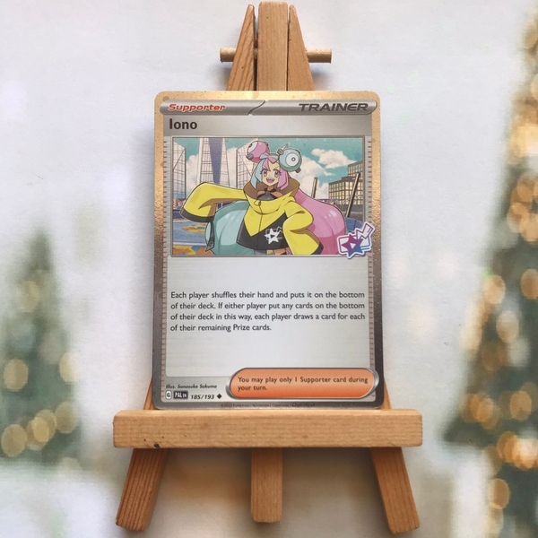 Thẻ hình Pokemon Iono 185/193 - Lá bài Scarlet & Violet: Paldea Evolved Uncommon Reverse Holo Promo tiếng Anh chính hãng