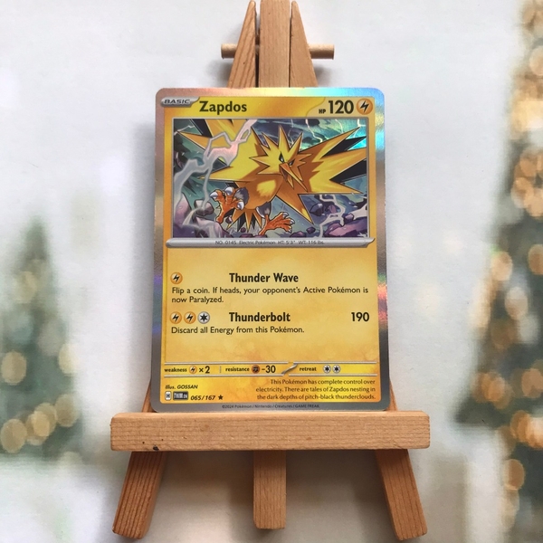 Thẻ hình Pokemon Zapdos 065/167 - Lá bài Scarlet&Violet Twilight Masquerade Holo Rare Reverse Holo tiếng Anh chính hãng