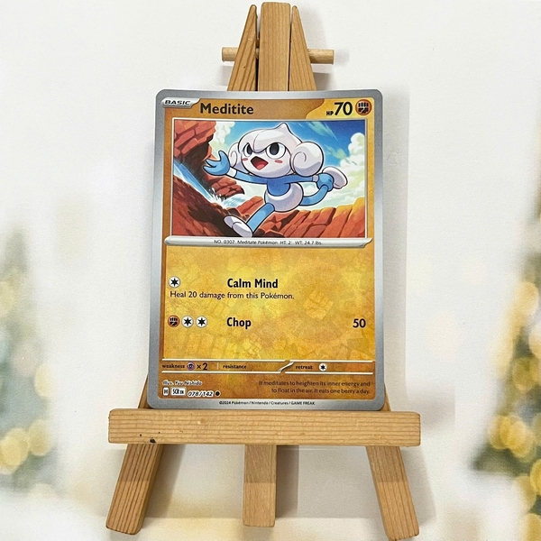 Thẻ hình Pokemon Meditite 078/142 - Lá bài lẻ Stellar Crown Common Reverse Holo tiếng Anh chính hãng