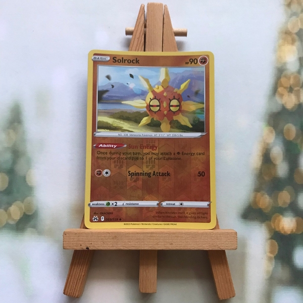 Thẻ hình Pokemon Solrock 069/159 - Lá bài Sword & Shield: Crown Zenith Uncommon Reverse Holo tiếng Anh chính hãng