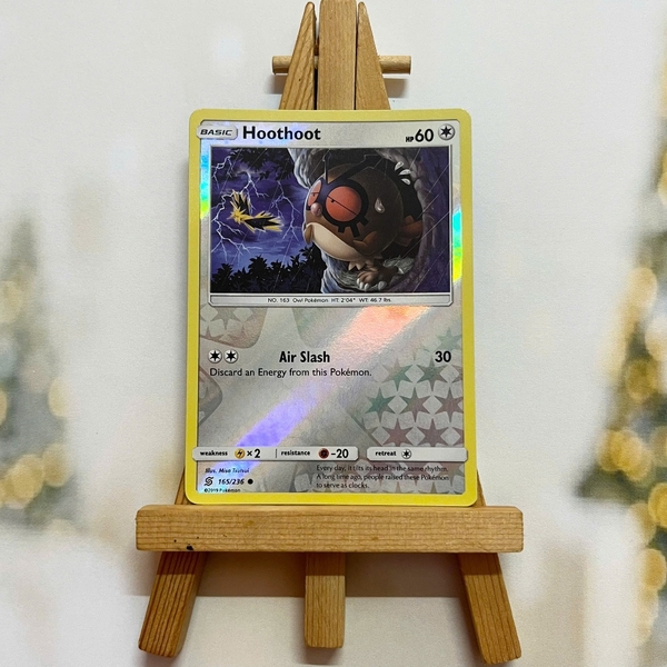 Thẻ hình Pokemon Hoothoot 165/236 - Lá bài lẻ Sun & Moon Unified Minds Common Reverse Holo tiếng Anh chính hãng