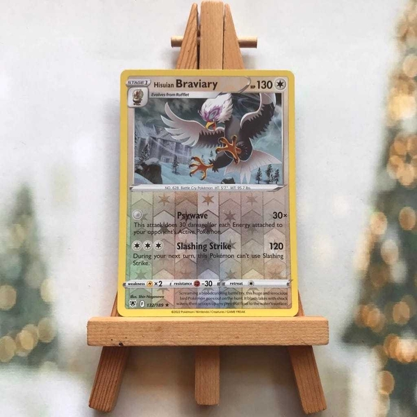 Thẻ hình Pokemon Hisuian Braviary 132/189 - Lá bài Astral Radiance Rare Reverse Holo tiếng Anh