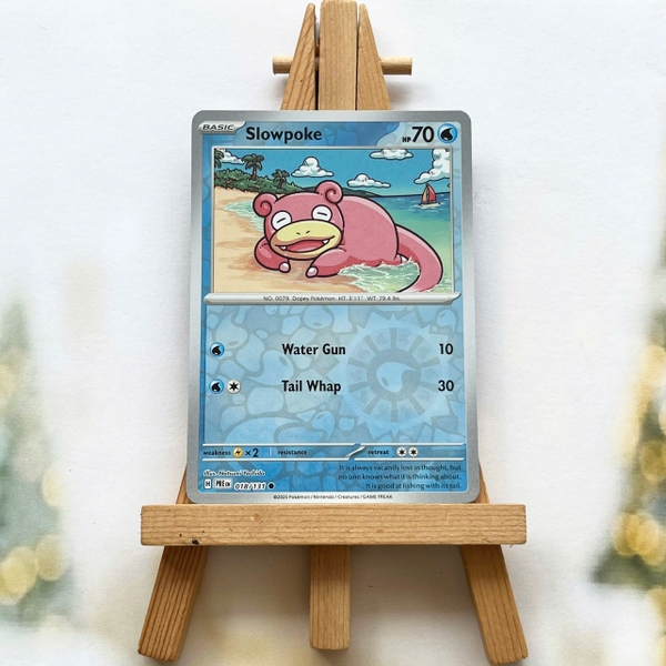 Thẻ hình Pokemon Slowpoke 018/131 - Lá bài lẻ Prismatic Evolutions Common Reverse Holo tiếng Anh chính hãng