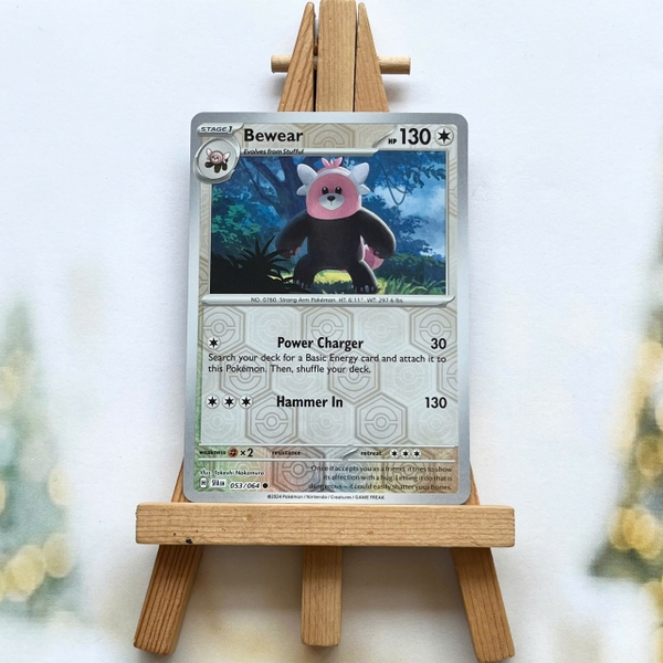 Thẻ hình Pokemon Bewear 053/064 - Lá bài Scarlet & Violet Shrouded Fable Common Reverse Holo tiếng Anh chính hãng