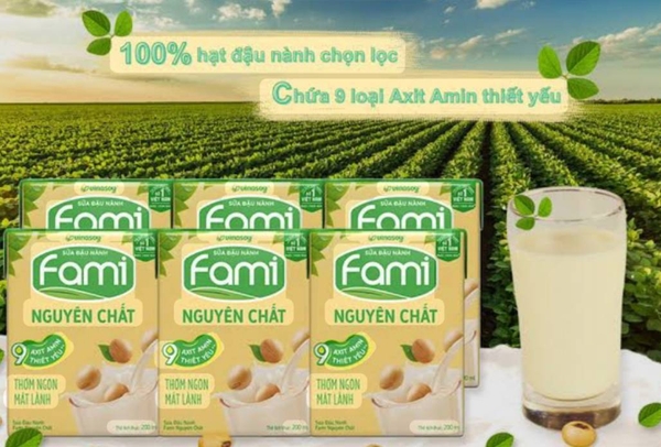 Sữa đậu nành nguyên chất ít đường Fami  hộp 200ml