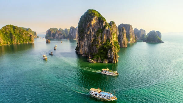 Các chương trình tour biển, đảo Vân Đồn trong ngày