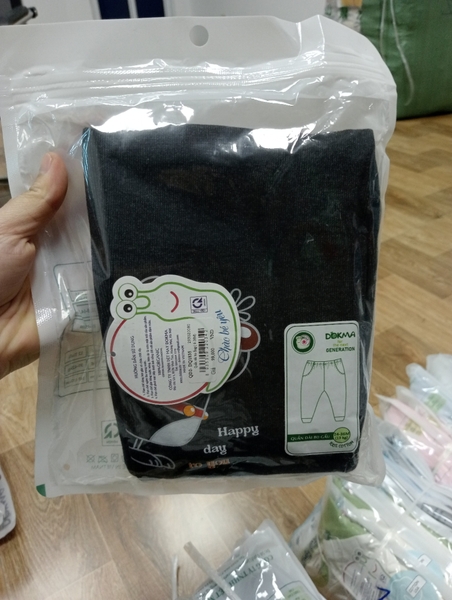 Quần dài bo ống DQ1835