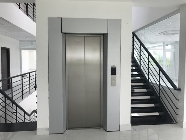 Hướng dẫn cách đi thang máy an toàn đầy đủ nhất Hướng dẫn cách đi thang máy an toàn đầy đủ nhất