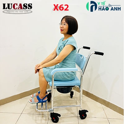 Ghế bô vệ sinh và tắm Lucass X62 màu xanh nhạt