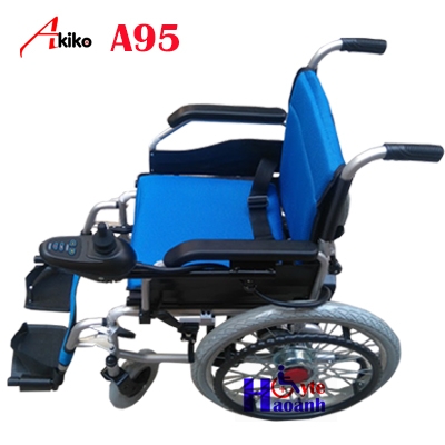 Xe lăn điện nhập khẩu Akiko A95 có lăn tay và 2 bộ đệm