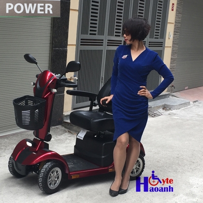 Xe lăn điện 4 bánh Power cho người già, người khuyết tật