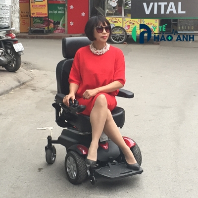 Xe lăn điện cao cấp Vital cho người khuyết tật, người già
