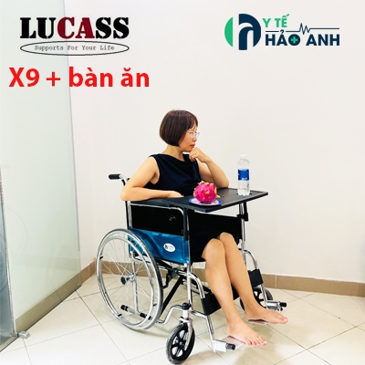 Xe lăn Lucass X9 có bàn ăn
