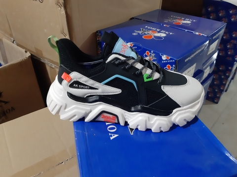 Giày thể thao cao cấp Anh Khoa