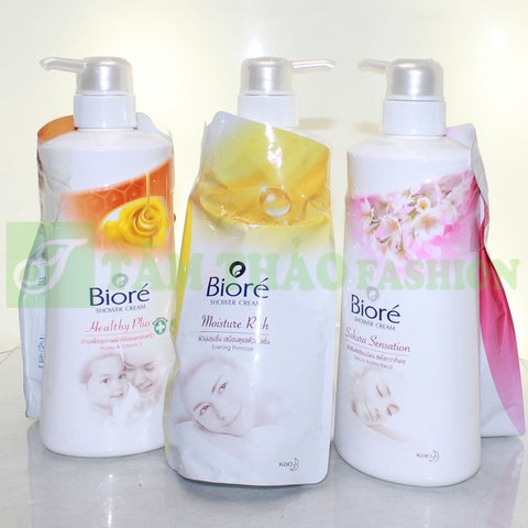 sữa tắm Biore (cam) chai 550ml