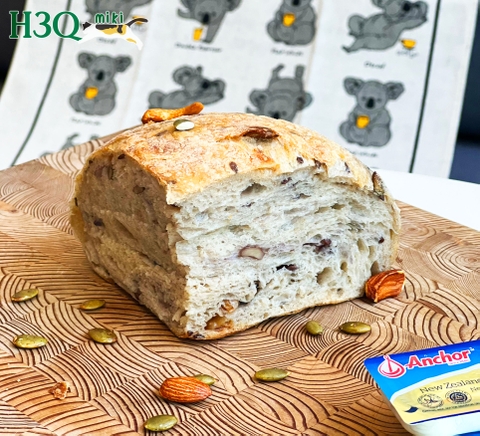 Bánh mì men sống nguyên cám nhân hạt ngũ cốc H3Q Miki 680g