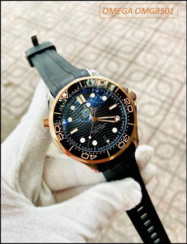 Đồng hồ Nam Omega Seamaster Automatic 007 dây cao su mặt Đen (41mm)