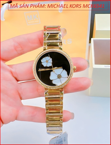 Đồng hồ Nữ Michael Kors Courtney Mặt Đen Đính Đá Dây Vàng Gold (36mm)