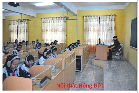 Phòng học ngoại ngữ, tin học  Hồng Đức