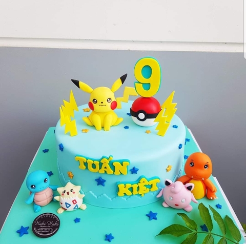 Bánh sinh nhật Pikachu và những người bạn