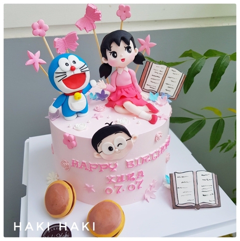 Bánh sinh nhật tạo hình Xuka và Nobita