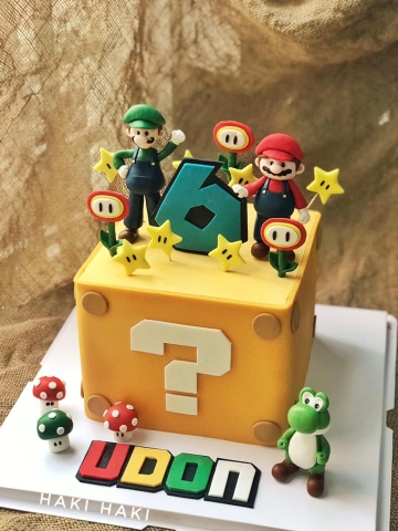 Bánh sinh nhật chủ đề game Mario