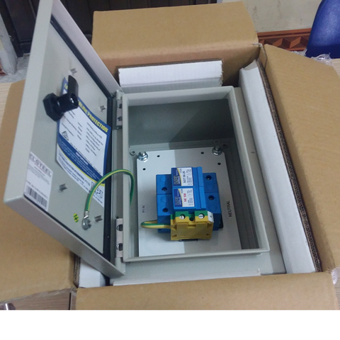 Tủ cắt lọc sét LPI 3 pha, 200A SF3200-480-135+50-AIMCB