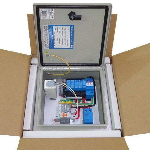 Tủ cắt lọc sét LPI 3 pha, 800A SF3800-480-135+50-AIMCB