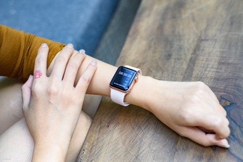 Trên tay Apple Watch Series 3: ngoại hình y chang, phần cứng mạnh mẽ