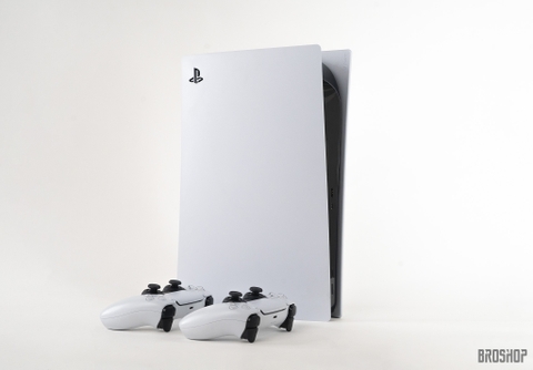 Trên tay máy chơi game siêu phẩm Sony Playstation PS5: siêu to khổng lồ