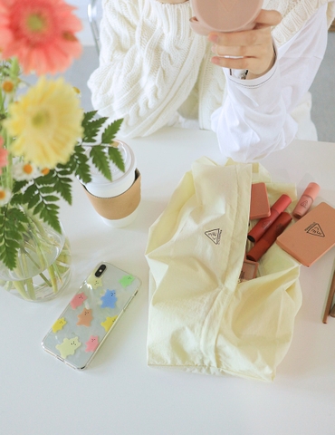 3CE AIRY NYLON POUCH_LARGE #YELLOW