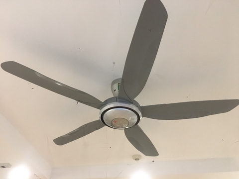 Quạt trần 5 cánh KDK V60WK