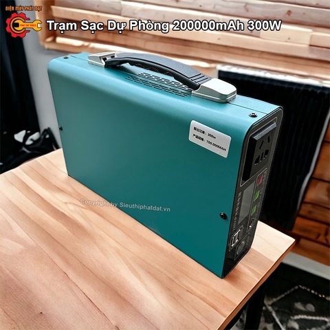 Trạm Sạc Dự Phòng Di Động Tích Hợp Ổ Cắm 220V