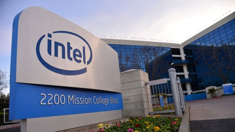 Intel sa thải hơn 35.000 nhân viên: Cuộc tái cấu trúc lớn chưa từng có để cứu lấy tương lai Intel sa thải hơn 35.000 nhân viên: Cuộc tái cấu trúc lớn chưa từng có để cứu lấy tương lai