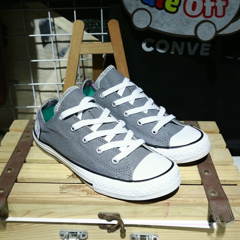 Outlet Converse thấp cổ vải xám COUT214