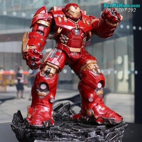 Mô hình tượng người khổng lồ xanh Hulk với phiên bản Người sắt Ironman Hulkbuster cao 32cm