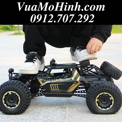 Xe địa hình điều khiển từ xa Rock Crawler siêu to khổng lồ dài nửa mét, 2 cầu, sóng 2.4Ghz, tầm xa 80m, pin siêu khủng 1200mah