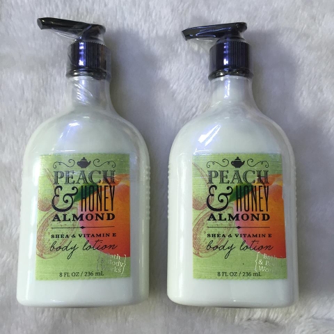 Lotion Bath & Body Works Peach Honey Almond