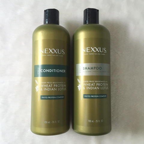 Bộ Dầu Gội + Xả Nexxus Sheer Frizz