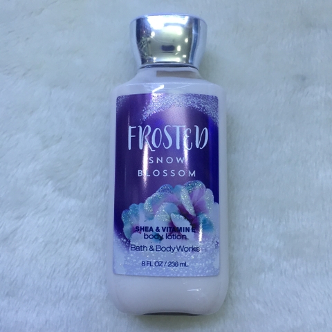 Bath & Body Works Frosted Snow Blossom